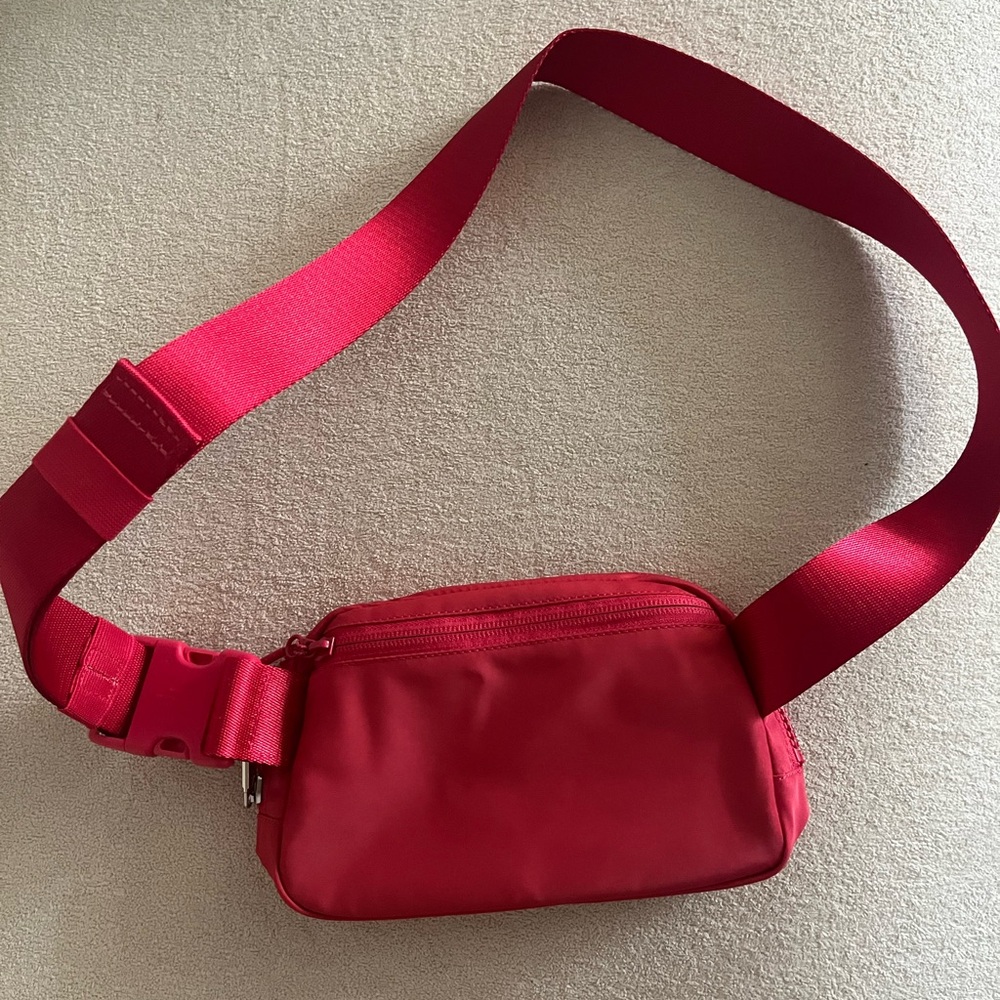 Lululemon bag - Picture 4 of 5